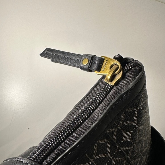 Fossil hand Bag like new - Picture 5 of 6